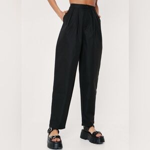 Nasty Gal, black pleated trouser NWT